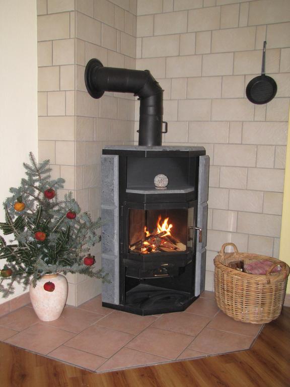 Stollenklause Apartment Hormersdorf  Ruang foto